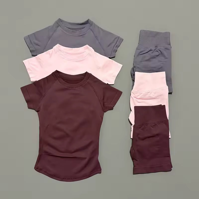 Nova Sport Set - Seamless Short Sleeve Top & Shorts