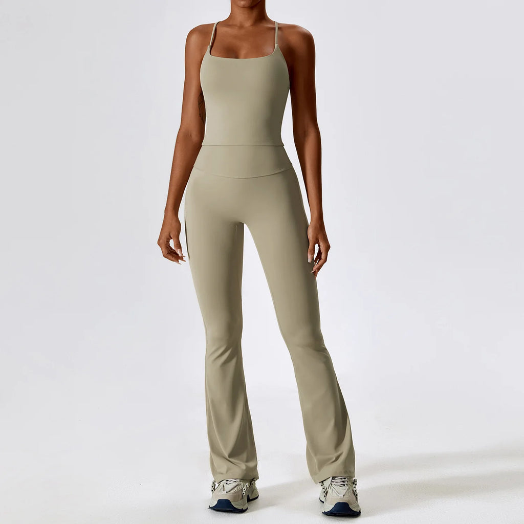 Laurel Seamless Long-Sleeve Set - Crop Top & Flare Leggings